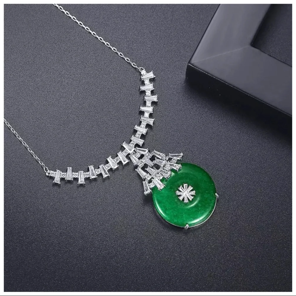 Swarovski Crystals The Cristabelle Jade Green Statement Necklace - Picture 3 of 6